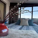 Penthouse Residentie Mercator, Apartamento Ostend